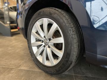 Volkswagen Sharan Highline*AHK*Klima*7-Sitzer*Navi*Bi-Xenon