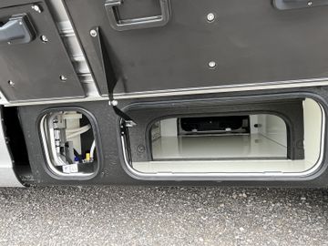 HYMER  ERIBA  HYMERCAR B-Klasse ML I 780 Hubstützen Arktis Autarkie 