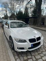 BMW 330i Coupé - - BMW 330 aus 2010: 330i