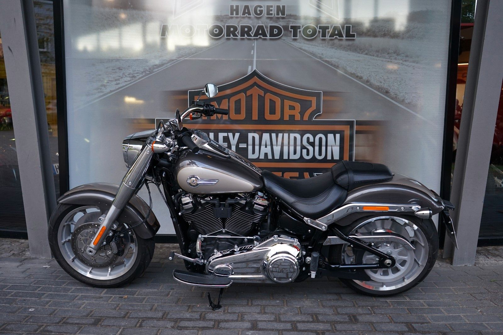 Fahrzeugabbildung Harley-Davidson Softail Fat Boy 114  MJ 2024 SOFORT VERFÜGBAR