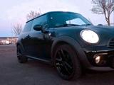 MINI Mini One Schwarz - MINI ONE: Coupe