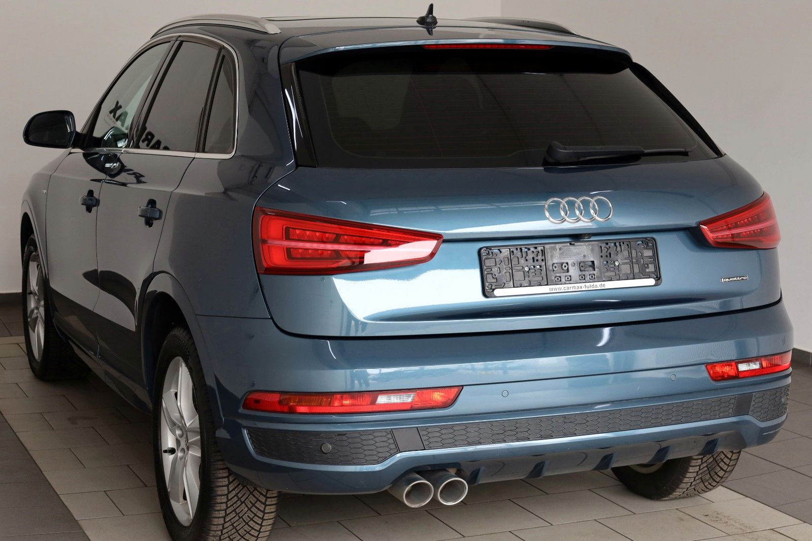 Fahrzeugabbildung Audi Q3 quattro S Line Naxi,Xenon,Panorama,Kamera,SH