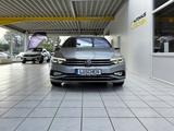 Volkswagen Passat Variant Elegance R-Line Harman/Kardon - Volkswagen Passat aus 2024