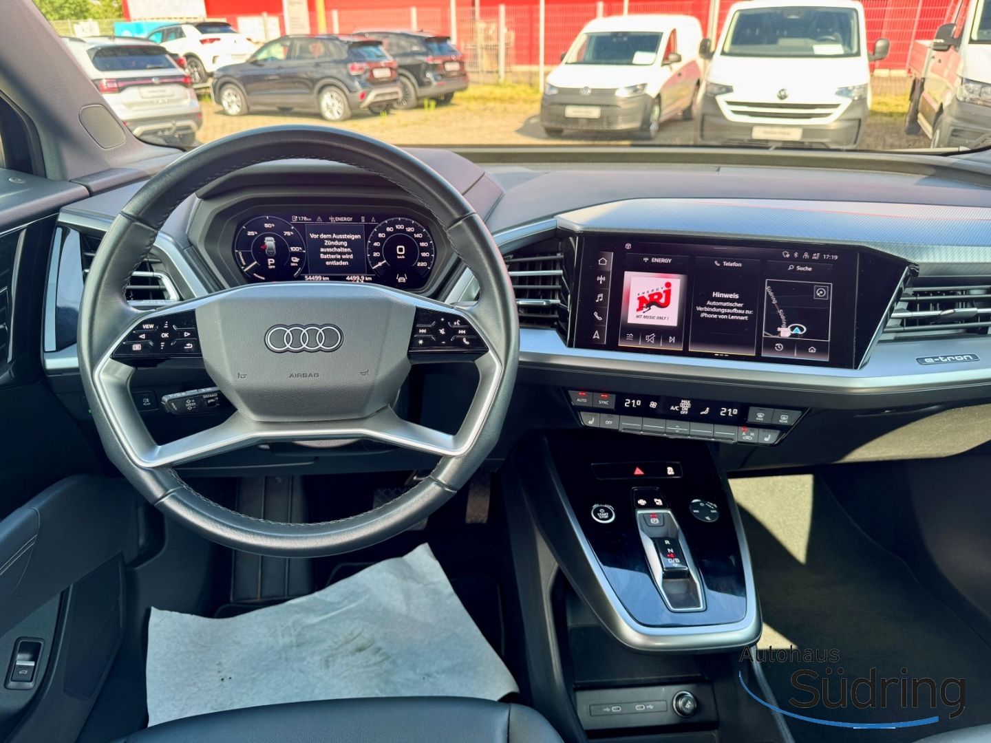 Q4 e-tron 40 77kWh 150kW StandHZG Navi LED ACC