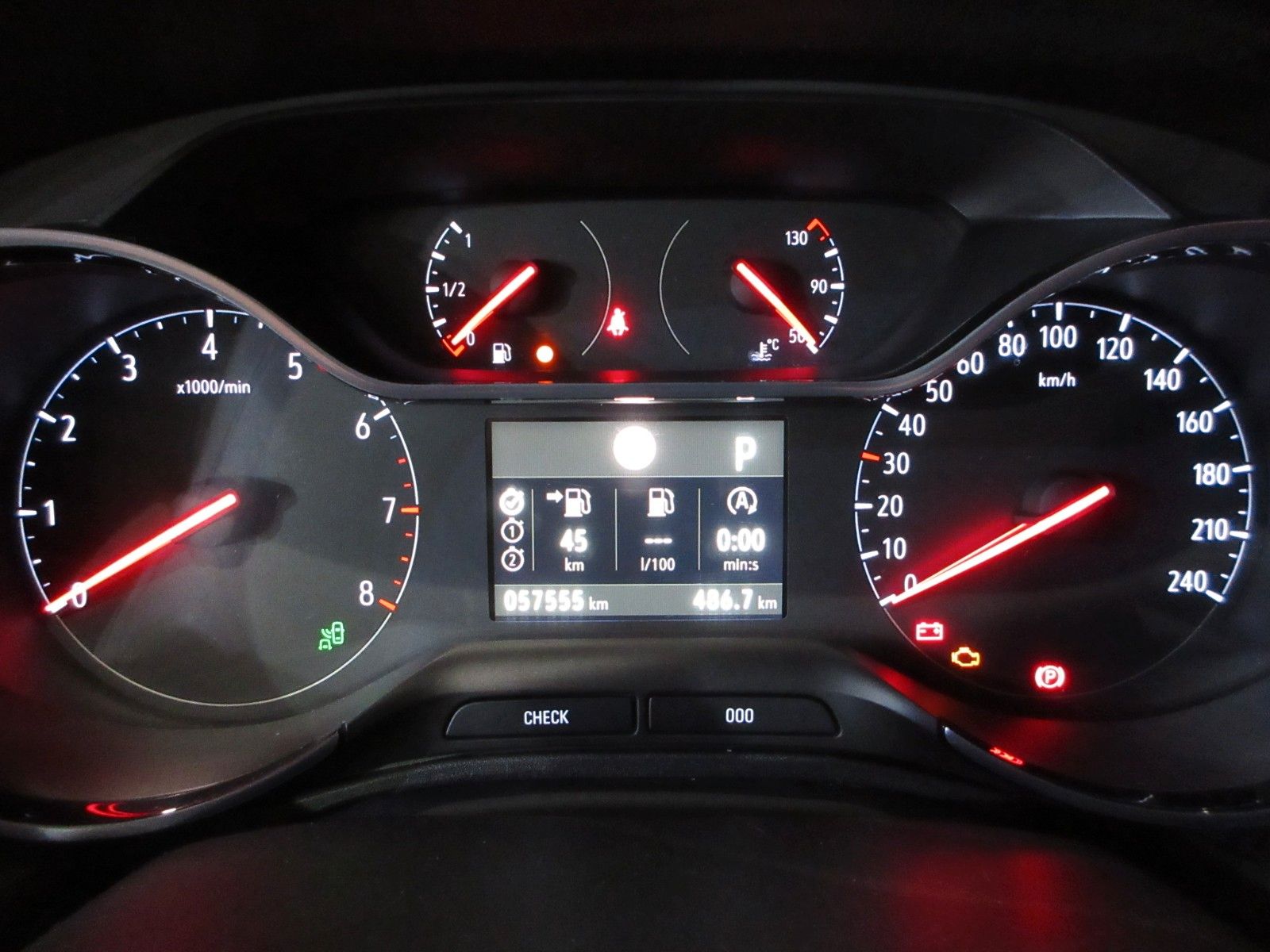 Fahrzeugabbildung Opel Grandland X 1.2T ULTIMATE LED/NAVI/SHZ/LHZ/CAM