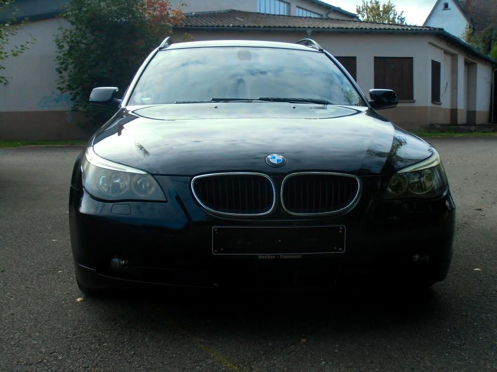 BMW 525 2004 — вигляд ззаду