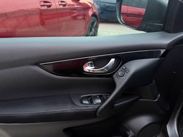 Nissan Qashqai - 12