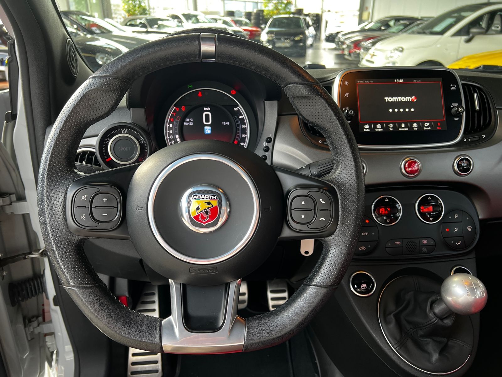 Fahrzeugabbildung Abarth 595 Turismo XENON NAVI LEDER ALU