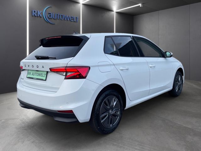 Fabia Tour 1.0 TSI DSG Navi,Klima,LED,SHZ,ACC