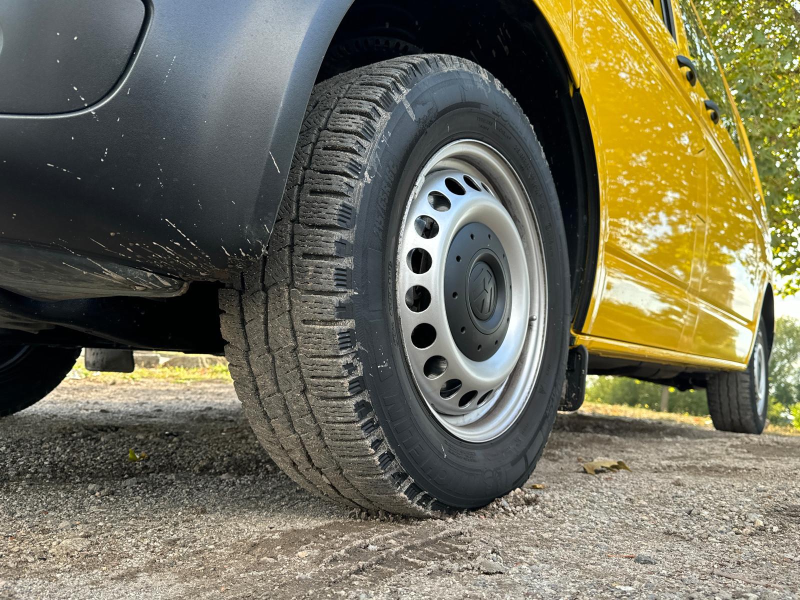 Volkswagen T5 Transporter 2.0 TDI 84ch - 1 ère main - 5 Places - Carnet entretien - TVA récupérable