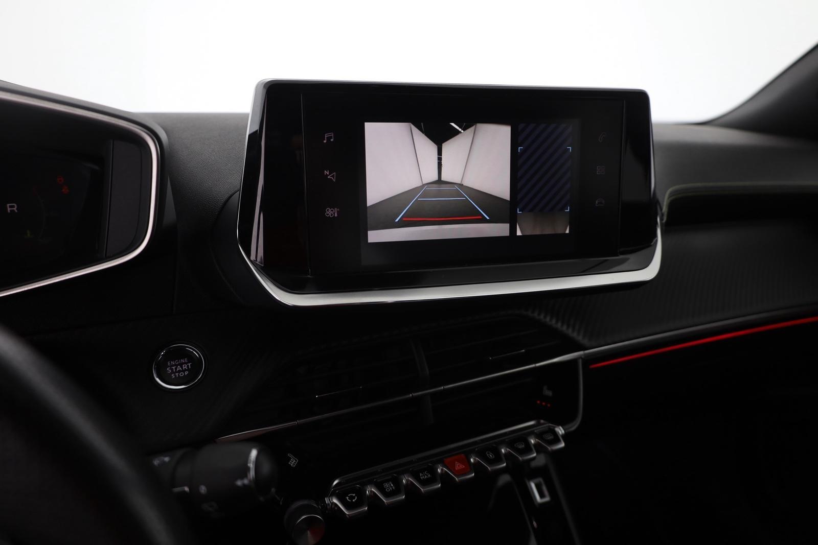 Peugeot 2008 GT PureTech 130 Aut. LED Navi Kamera