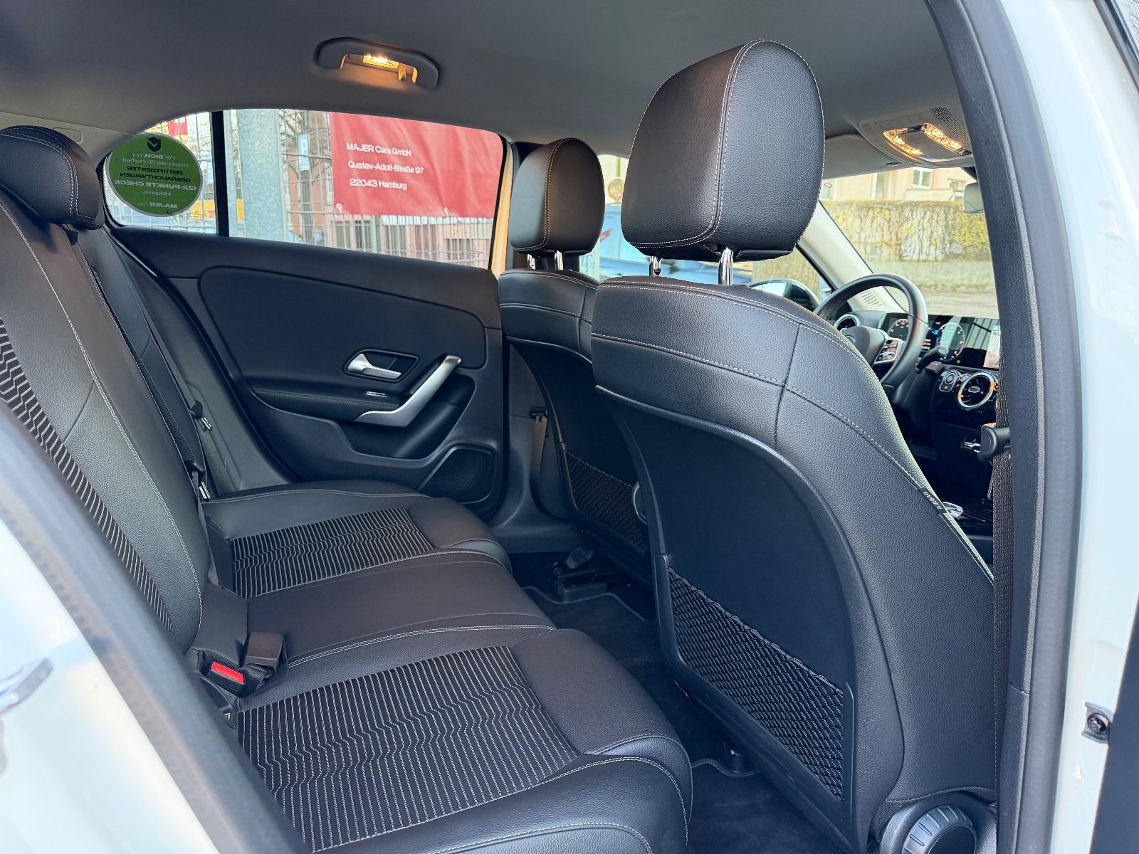 Fahrzeugabbildung Mercedes-Benz A 220 Night Paket*LED*KAMERA*TEMPO*SITZHEIZ*PDC*