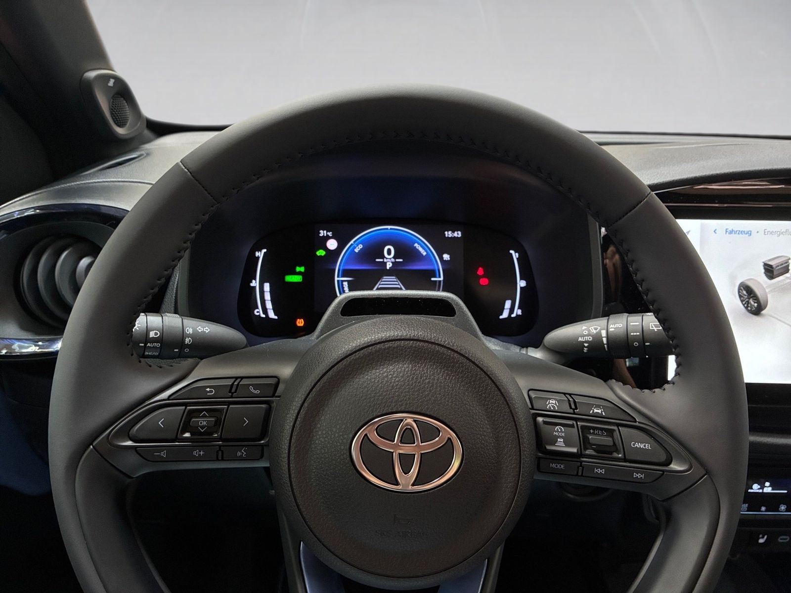 Fahrzeugabbildung Toyota Aygo X Lounge Hybrid Premium Canvas Faltdach +JB