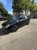 Mercedes-Benz B 180 CDI - - Mercedes-Benz B 180 Gebrauchtwagen in München