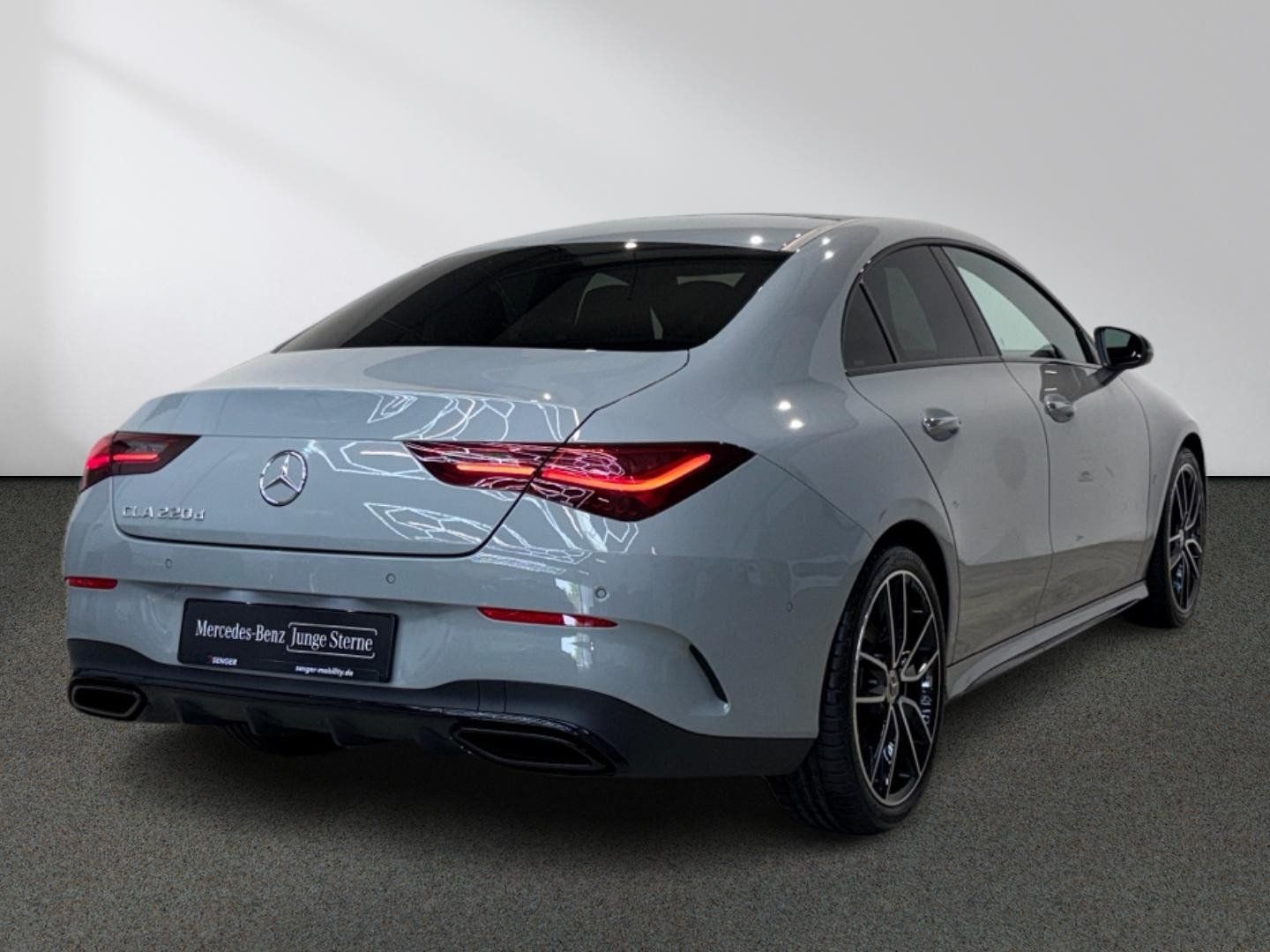 Mercedes-Benz CLA 220 d AMG Night Panorama Ambiente Kamera LED foto 4
