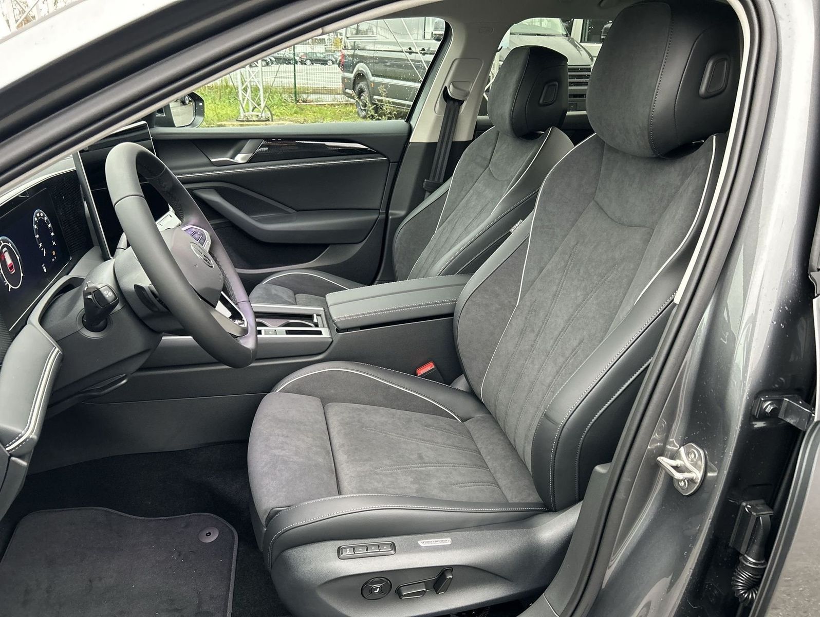 Volkswagen Passat - Bild 13