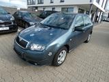Skoda Fabia Classic Lim. 1,4 Klima AHK Grau Met. - Skoda Fabia aus 2006: 1.4