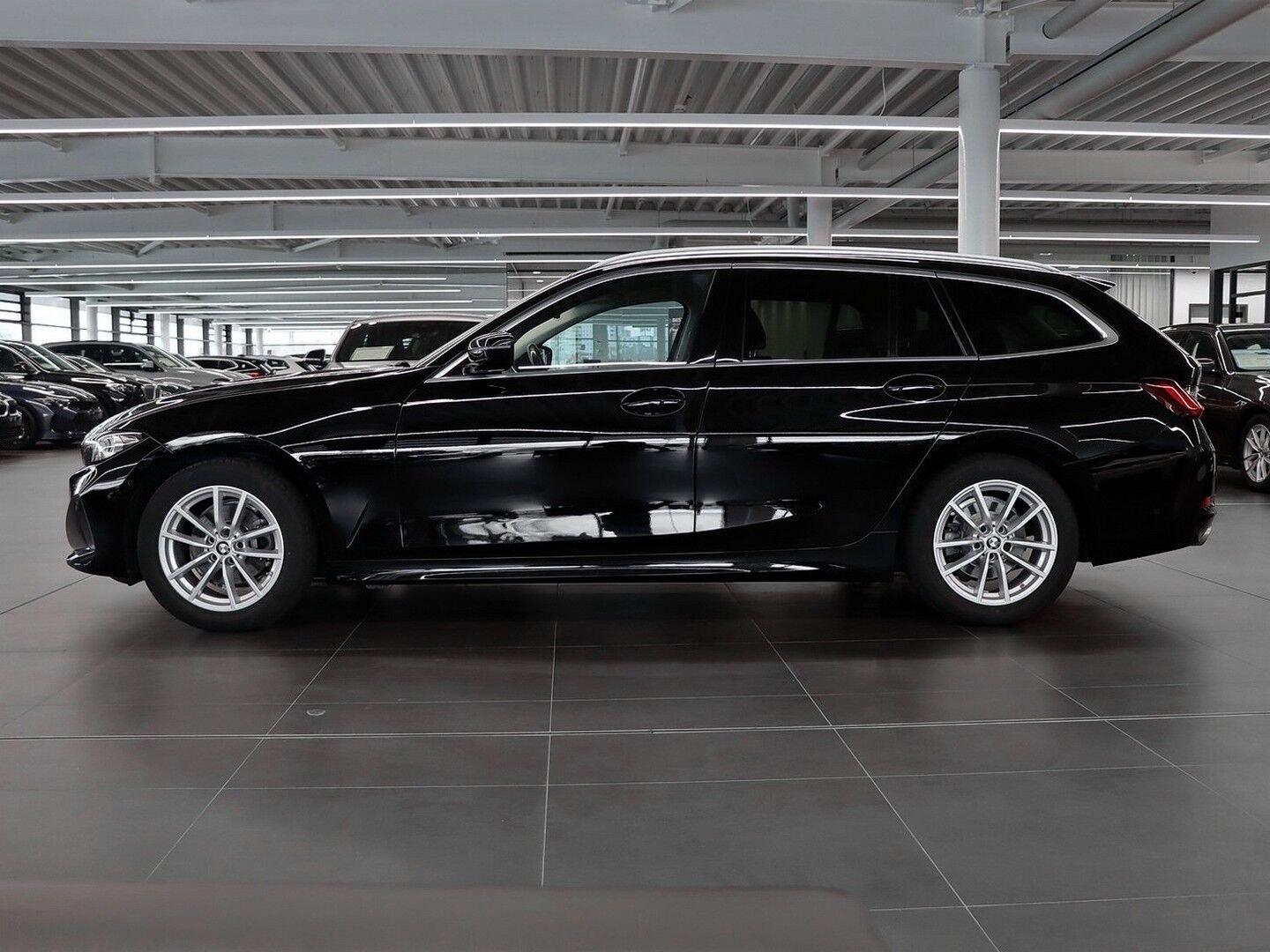 BMW 320i Touring Anhängekupplung, Kamera