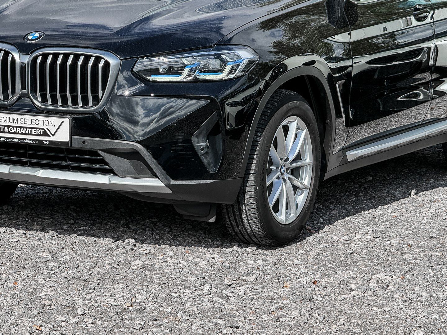 BMW X3 xDrive20i HUD PANO RFK NAVI LED Laser DAB LM foto 5