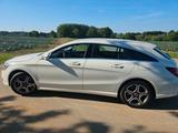 Mercedes-Benz CLA 180 Shooting Brake - rote Mercedes-Benz CLA 180 Shooting Brake