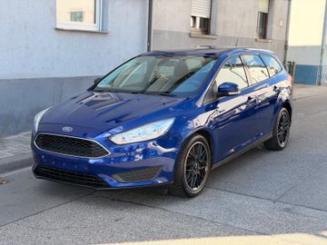 Ford Focus - 1