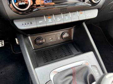 Hyundai Kona N Line Mild-Hybrid 2WD|Kamera|Sitzbelüftung