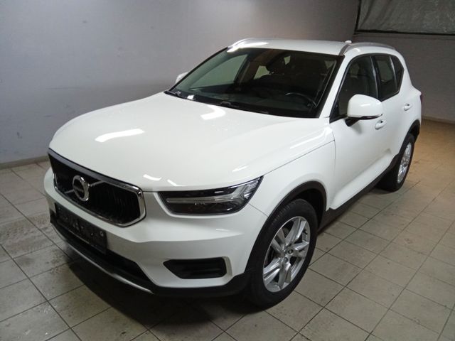 Volvo XC 40 XC40 Momentum 2WD