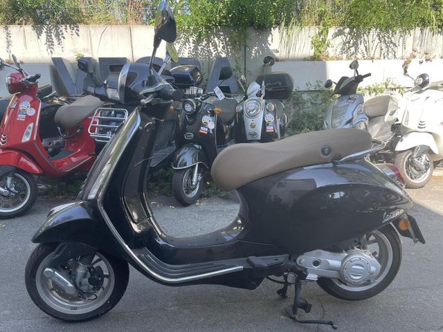 Vespa Primavera 50