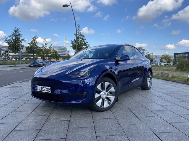 Tesla Model Y Long Range AWD AMD RYZEN*Rückfahrkamera*