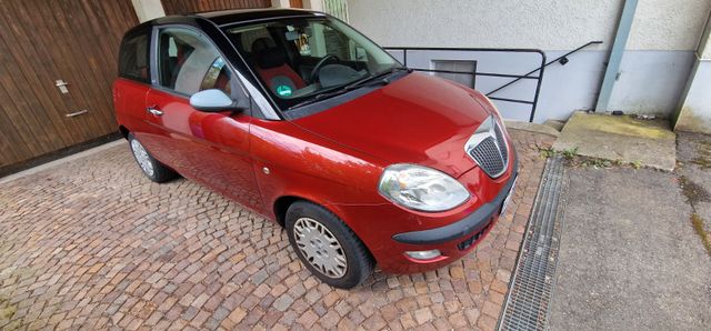 Lancia Ypsilon 1.2 16v Argento 