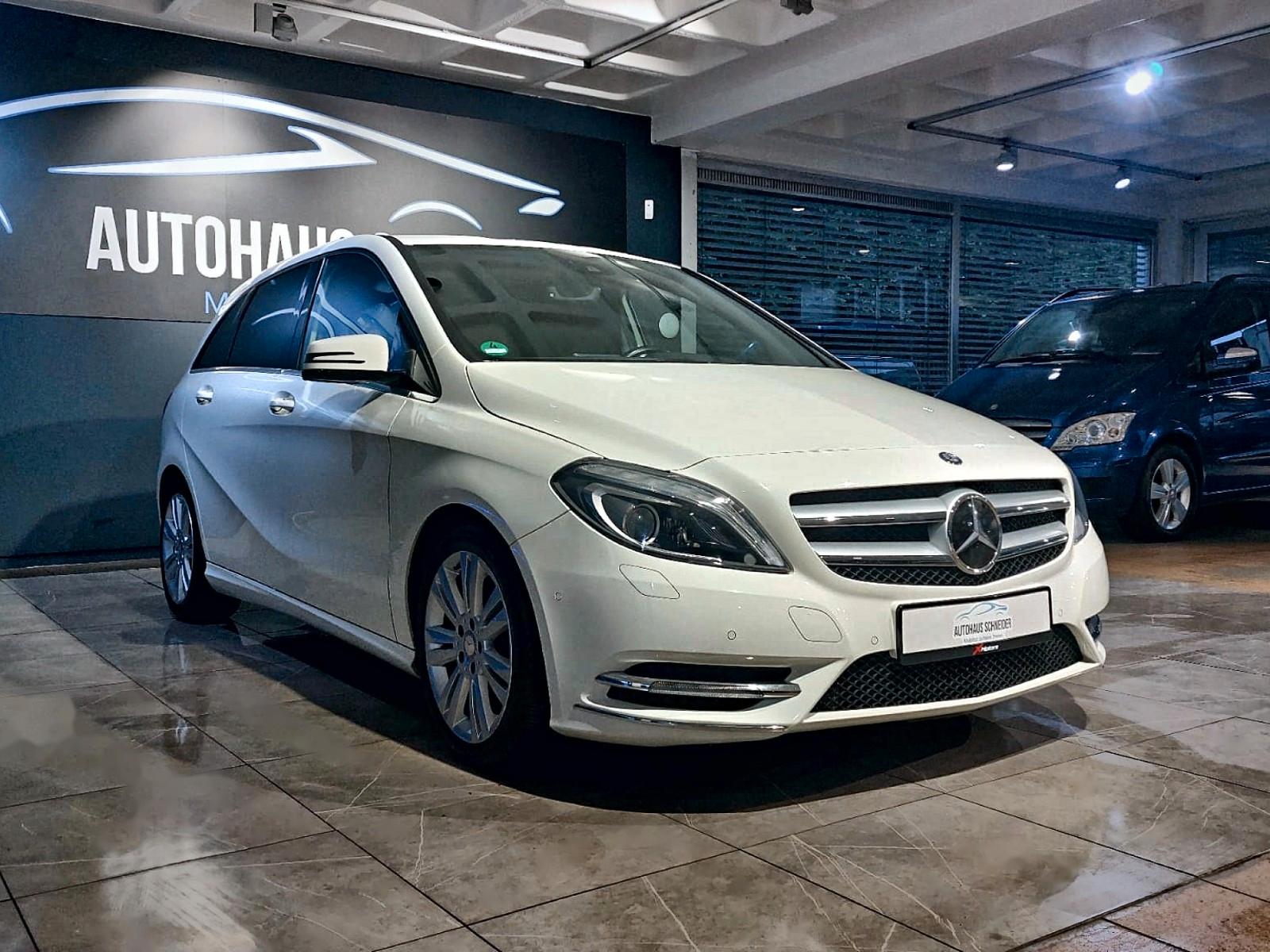 Mercedes-Benz B 200 *Erst 86tkm*Automatik*Navi*PDC*AHK 1,4t*