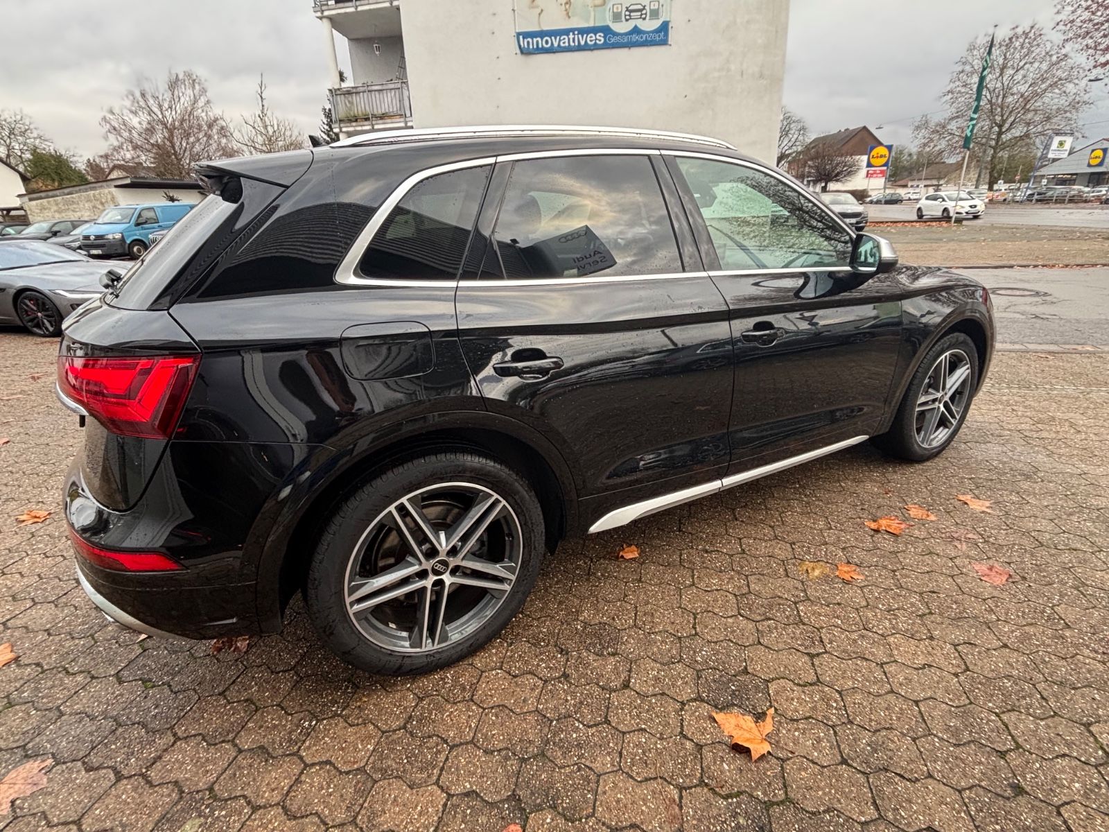 Fahrzeugabbildung Audi SQ5 Leder KAM SHZ NAVI