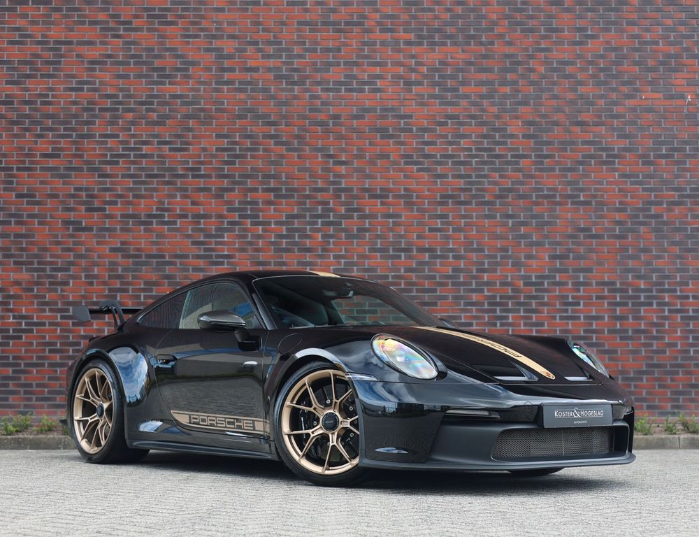 Porsche 992