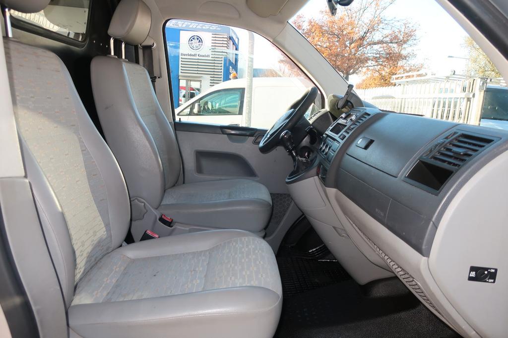 Volkswagen T5 Transporter