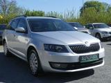 Skoda Octavia Combi *Automatik*1.Hand*Nr.33B - Skoda Octavia: Winterreifen