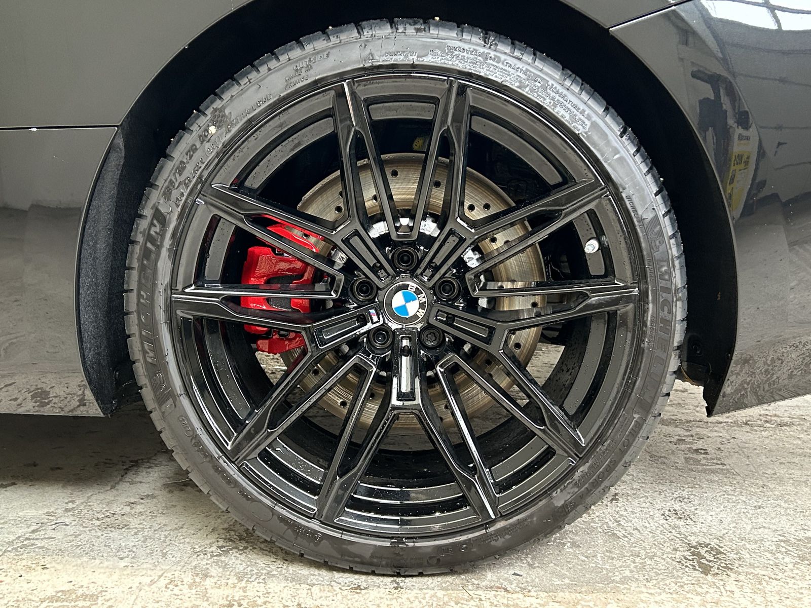 Fahrzeugabbildung BMW M2 Coupé M Driver&apos;s Package, Compound-Bremse rot