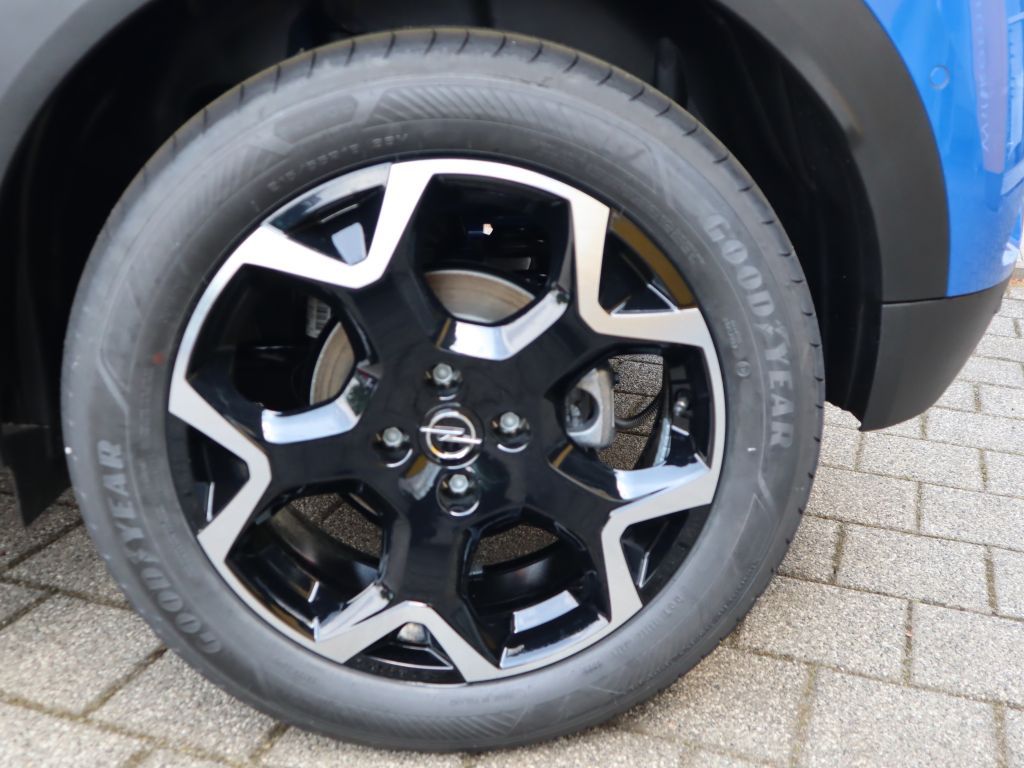 Fahrzeugabbildung Opel Mokka-e Ultimate (B/B)