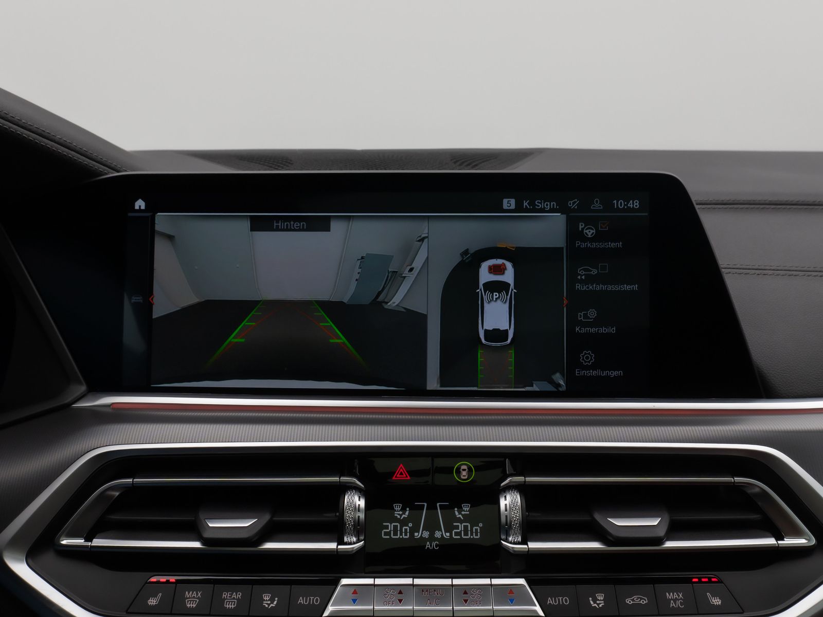 Fahrzeugabbildung BMW X6 xD40d M Sport Panorama 360°Laser HUD DisplKey