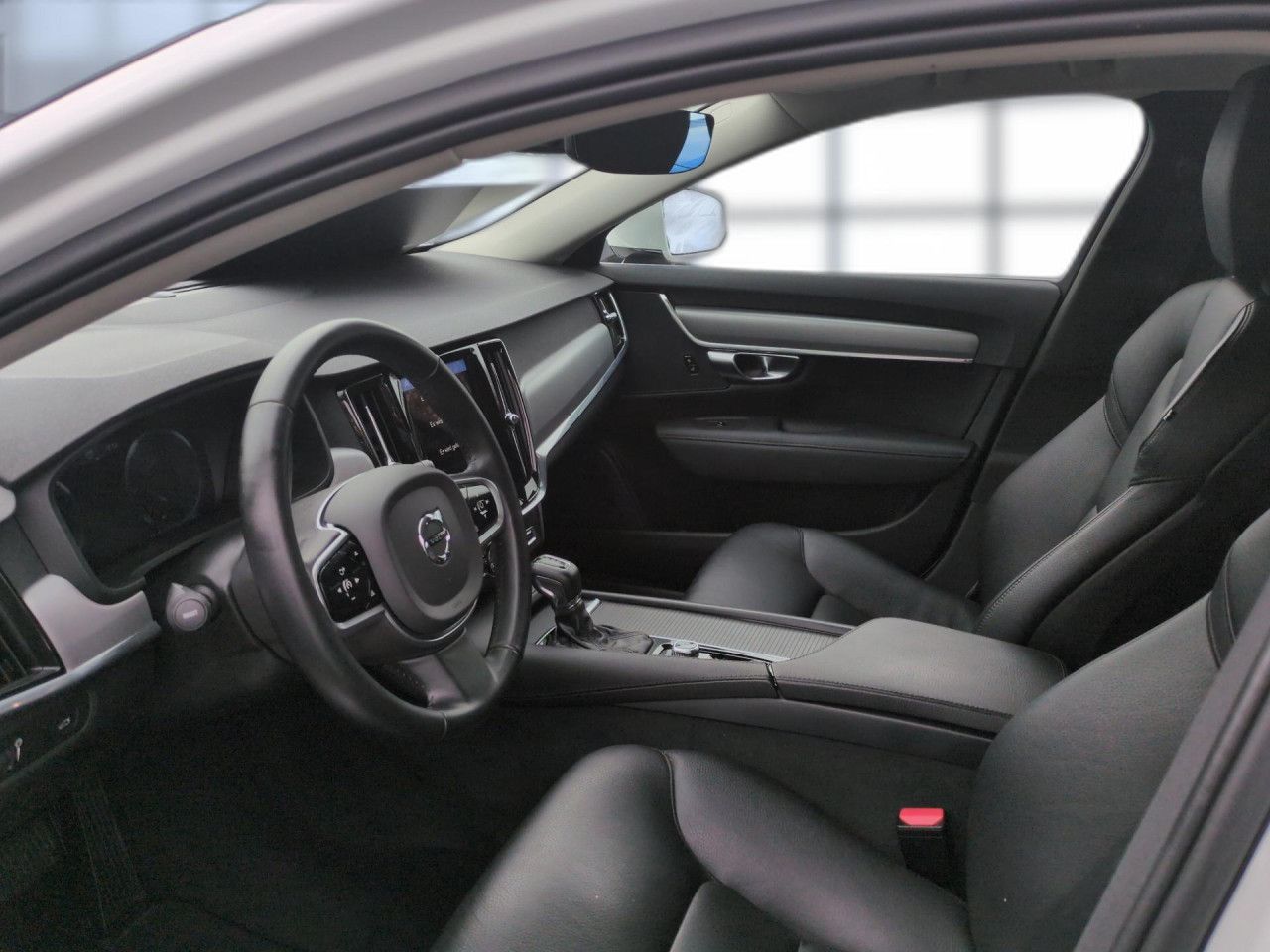 Volvo V90 Momentum Pro Bluetooth Navi LED Vollleder foto 10