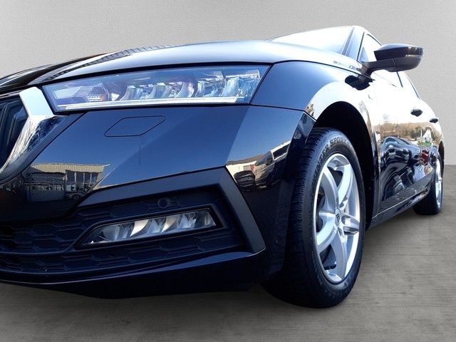 Fahrzeugabbildung Skoda Octavia Combi Clever 2.0TDI DSG AHK Navi Kamera