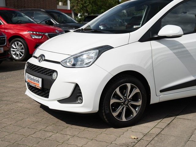 i10 Automatik 87PS Style PANO*NAVI+PDC+4ZYLINDER