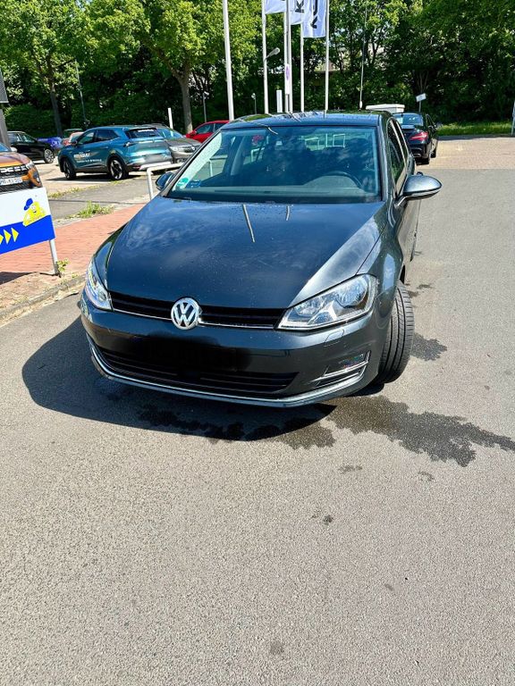 Image of Volkswagen Golf