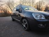 Kia Carens 2.0 CRDi;AUTOMAT;  KLIMAAUTOMAT - gebrauchte Kia Carens aus dem Jahr 2007