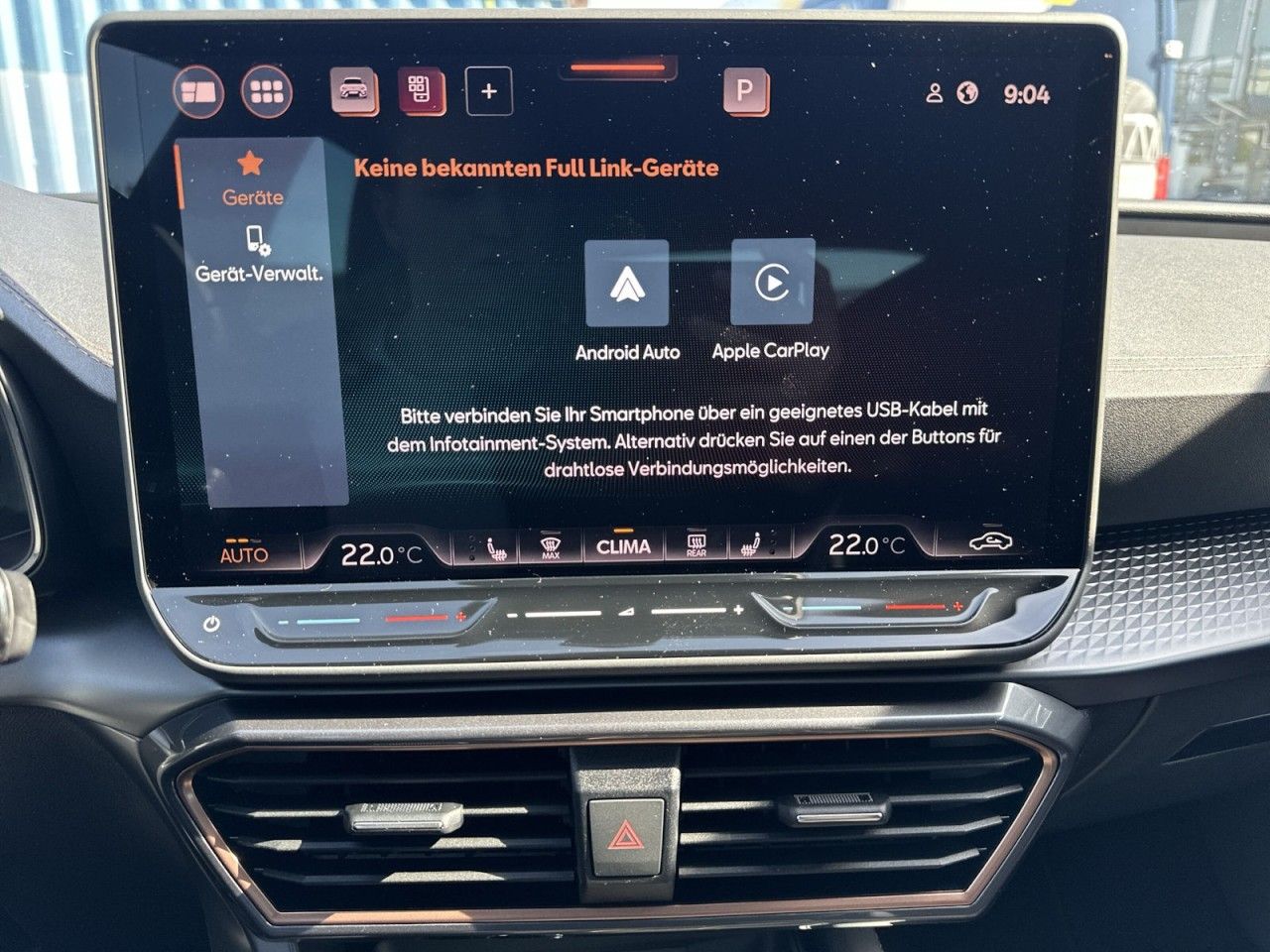 Fahrzeugabbildung CUPRA Leon 2.0 TDI 110 kW - mit KI generiert/bearbeitet