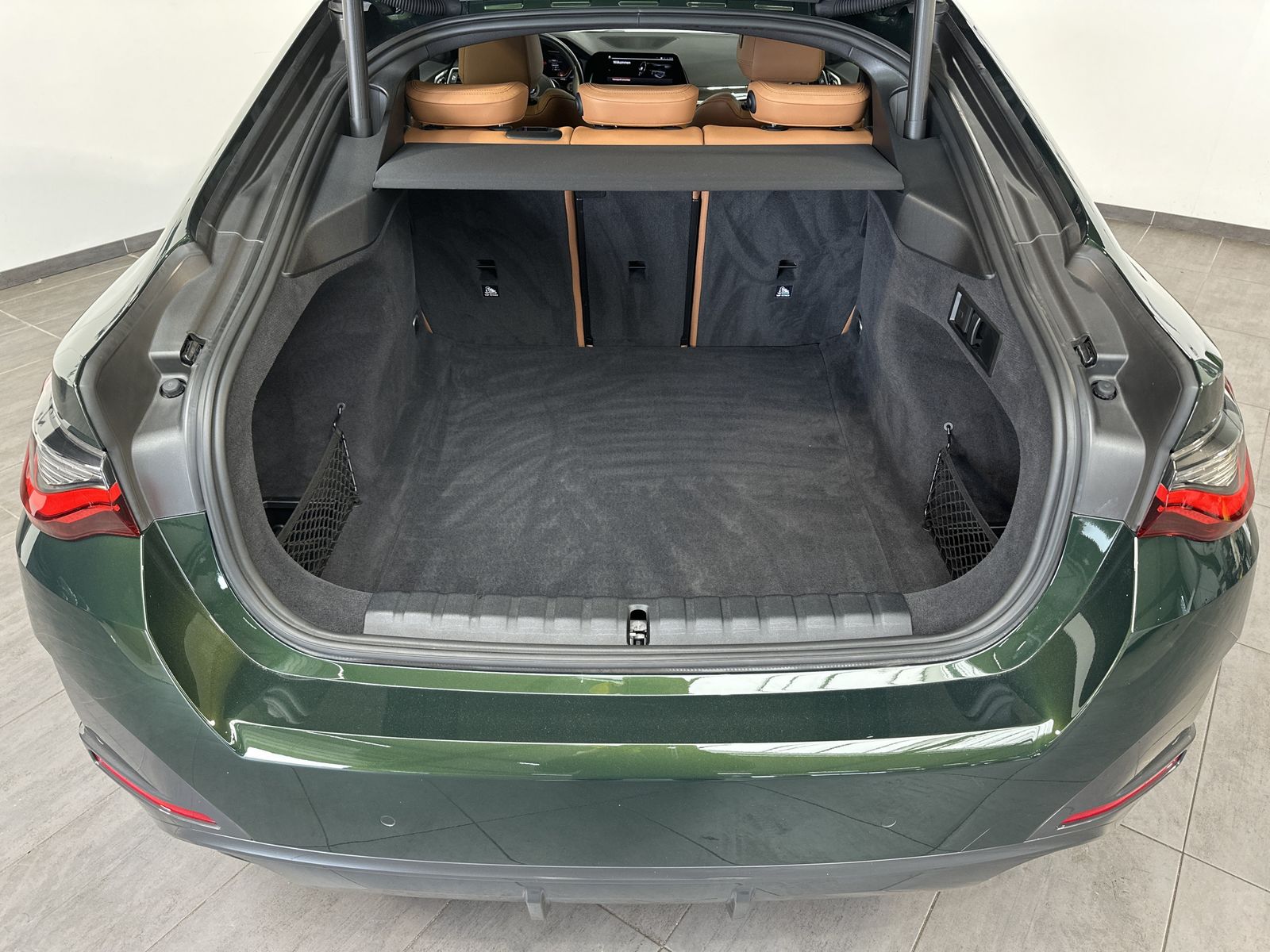 Fahrzeugabbildung BMW 420i Gran Coupé M-Sport NAV+LED+HIFI+19ZOLL+1HD