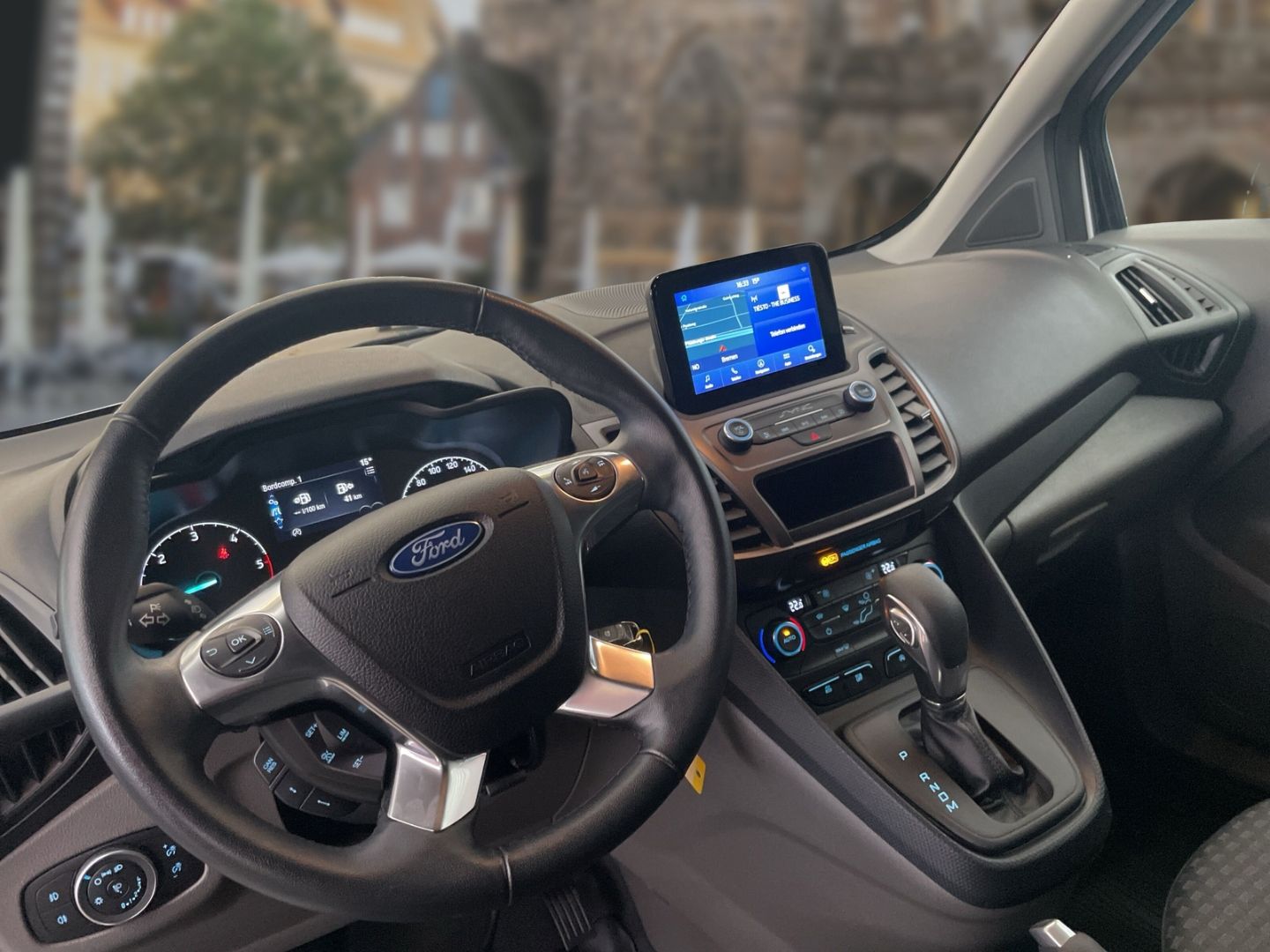 Fahrzeugabbildung Ford Transit Connect Kasten lang Trend 1.5 EcoBlue 12