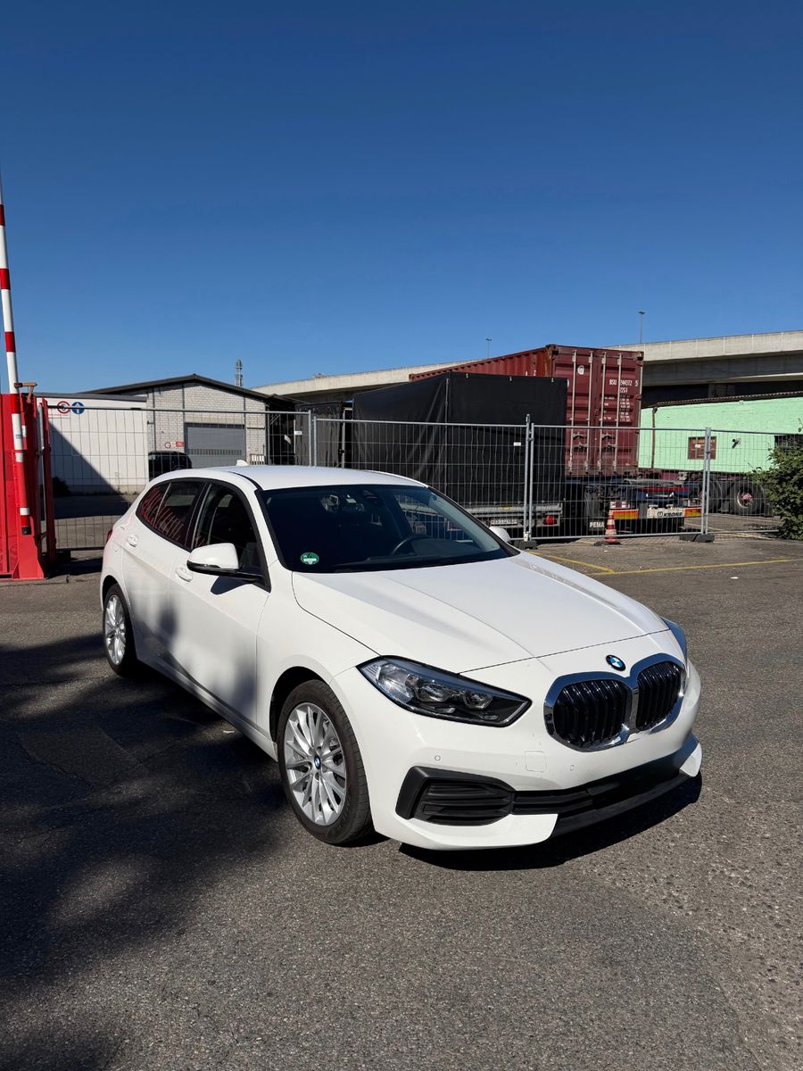 BMW 118i Advantage Advantage