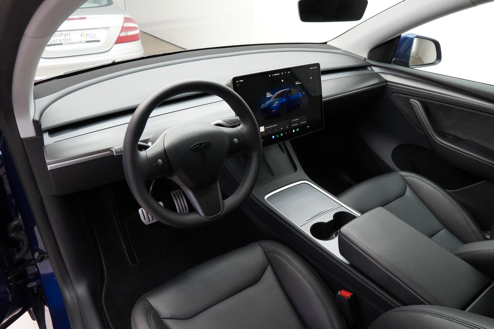 Fahrzeugabbildung Tesla Model Y Performance Dual AWD *MwSt*Carbon