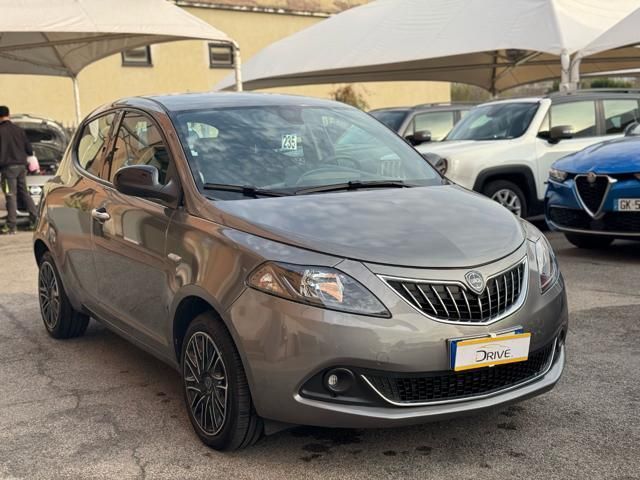 Altele LANCIA Ypsilon 1.0 Hybrid ?CARPLAY +Gpl