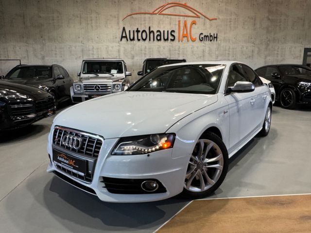 Audi S4 / SHZ/NAVI/XENON/SCHIEBEDACH/S-LINE/ALCANTARA